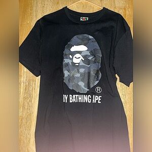 Bape shirt (XL)